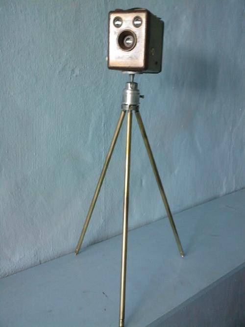 ANTIQUE CAMERA ON BRASS TRIPOD