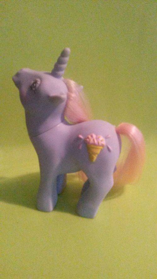 My little pony coco berry unicorn pony 1987 made in hong kong