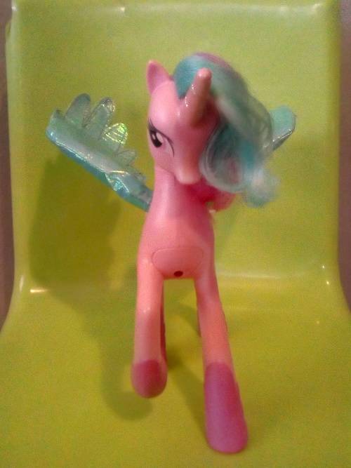 My little pony princes celestial 2010 Hasbro SA wings light up and she talks