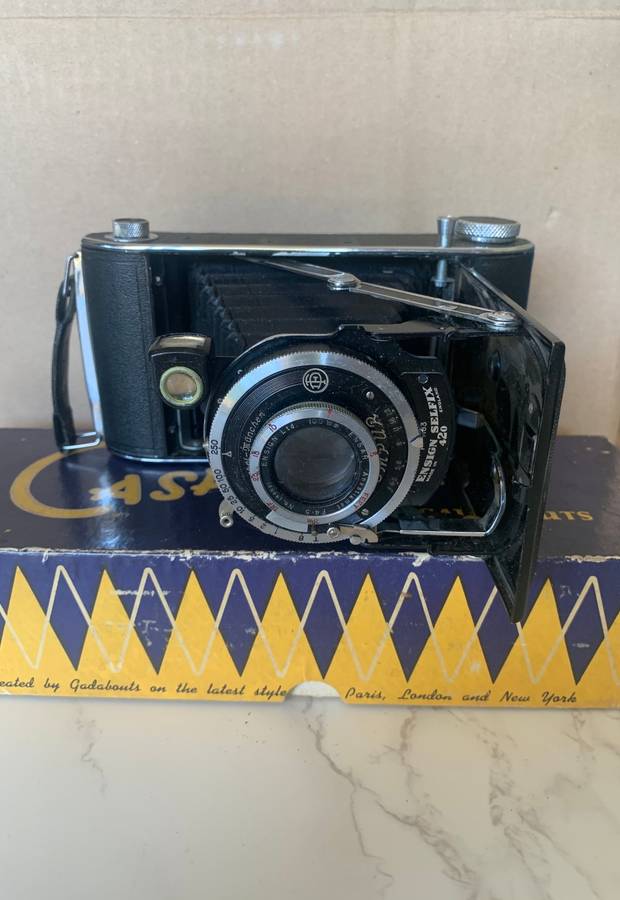 Ensign Selfix 420 - 77 Old Camera Folding Camera