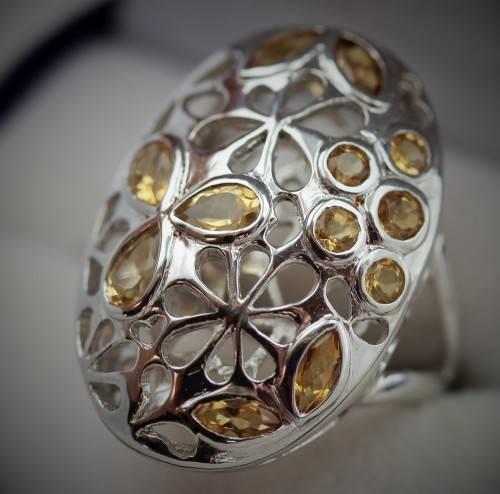 UNUSUAL OPENWORK STERLING SILVER 925 FLORAL DESIGN CITRINE GEMSTONE RING