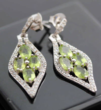 SHOWY LIME GREEN PERIDOT AND ICY CUBIC ZIRCONIA STERLING SILVER EARRINGS. 925. GLAMOUROUS DROPS!