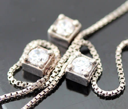 CLASSY MODERN ITALIAN STERLING SILVER NECKLACE WITH CUBIC ZIRCONIA. GEOMETRIC DESIGN. 925
