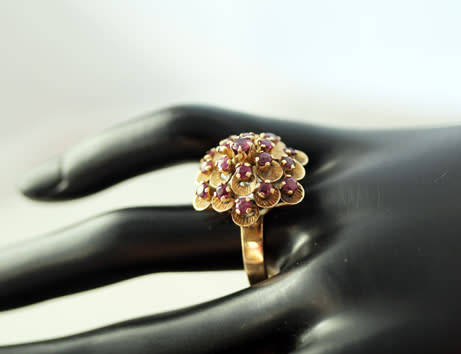 LARGE VINTAGE REAL SPINEL GEMSTONE FLORAL DESIGN 14CT YELLOW GOLD RING. 585