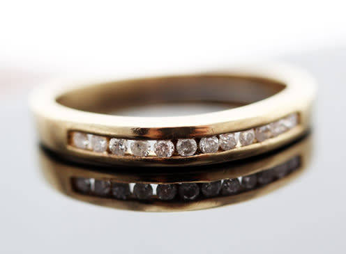 9CT YELLOW GOLD RING WITH CHANNEL SET NATURAL DIAMONDS CLASSIC HALF-ETERNITY. VINTAGE ENGLISH