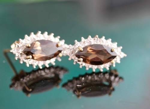 VINTAGE MARQUISE CUT SMOKY QUARTZ 9CT GOLD STUD EARRINGS WITH DIAMOND ACCENTS. 375