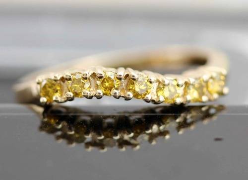 VINTAGE GOLDEN-YELLOW DIAMOND HALF ETERNITY 9CT YELLOW GOLD RING 375 *JEWELLER CERTIFIED AT R14'500