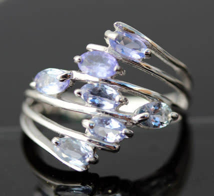 PRETTY MULTI-STRAND SOLID STERLING SILVER TANZANITE CROSSOVER RING. 925. CREATIVE OPENWORK DESIGN!