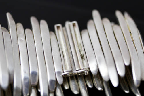 HANDCRAFTED LARGE, HEAVY 97 grams! UNUSUAL ORGANIC VINTAGE STERLING SILVER BRACELET VERY COLLECTIBLE