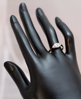 ANTIQUE ENGLISH DIAMOND PLATINUM AND 9CT YELLOW GOLD RING. DIAMONDS GEM TESTED