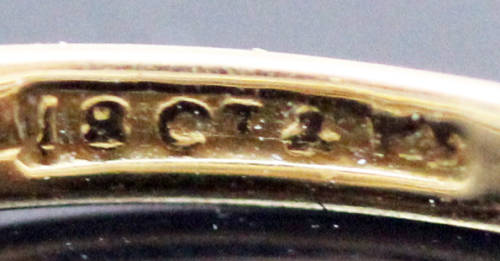 VINTAGE ART DECO DIAMOND TRILOGY 18CT YELLOW GOLD AND PLATINUM RING. circa 1930