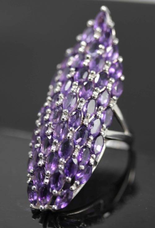 LARGE REAL AMETHYST GEMSTONE STERLING SILVER RING INTENSE DEEP COLOUR. SERIOUSLY LONG! 50 mm  11,27g