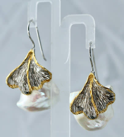DRAMATIC HANDCRAFTED GORGEOUS BAROQUE PEARL STERLING SILVER DROP & DANGLE EARRINGS GOLD-HUED ACCENTS