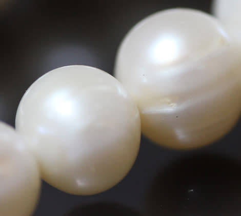 NATURAL PEARL NECKLACE WITH AMETHYST, PERIDOT, BAROQUE PEARL. FASCINATING INCLUSIONS.