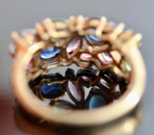 VINTAGE ENGLISH 9ct YELLOW GOLD 11 x REAL SAPPHIRE 3 X BRILLIANT-CUT DIAMONDS JEWELLER CERT R40'000