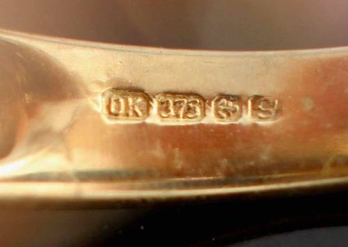 VINTAGE ENGLISH 9ct YELLOW GOLD 11 x REAL SAPPHIRE 3 X BRILLIANT-CUT DIAMONDS JEWELLER CERT R40'000