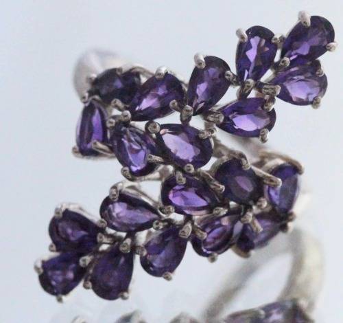 DEEP PURPLE AMETHYST GEMSTONE STERLING SILVER RING. URUGUAY MINED