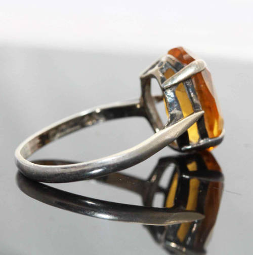 CITRINE STERLING SILVER RING. 925. INTERESTING BRITISH VINTAGE HALLMARKS! DEEP YELLOW COLOUR