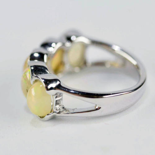 CONTEMPORARY FULL FLASH UN HEATED NATURAL FIRE OPAL STERLING SILVER RING. 925