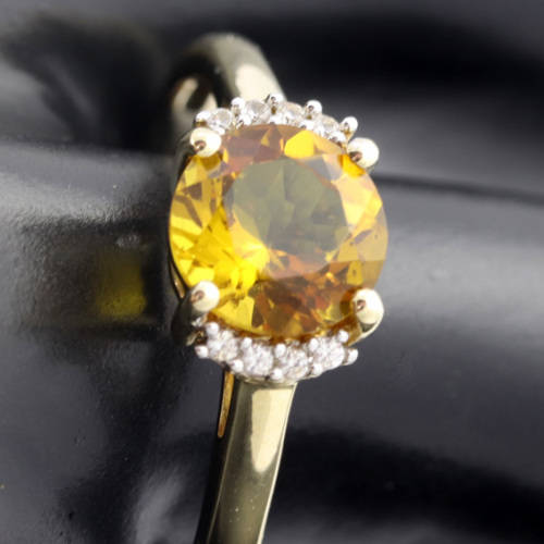 NATURAL GOLDEN QUARTZ 10K YELLOW GOLD RING WITH BRILLIANT CUT DIAMONDS JEWELLER CERT R15'000 incl