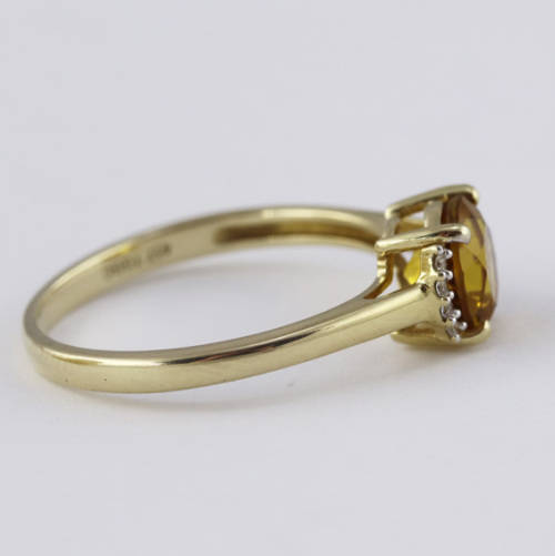 NATURAL GOLDEN QUARTZ 10K YELLOW GOLD RING WITH BRILLIANT CUT DIAMONDS JEWELLER CERT R15'000 incl