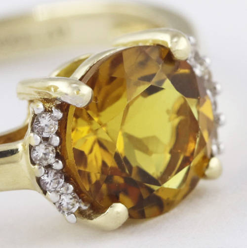 NATURAL GOLDEN QUARTZ 10K YELLOW GOLD RING WITH BRILLIANT CUT DIAMONDS JEWELLER CERT R15'000 incl