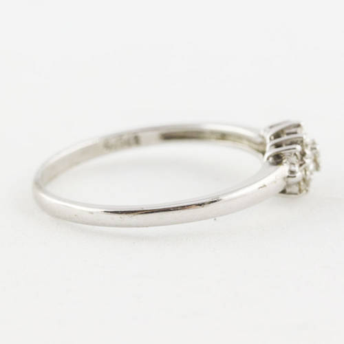 DAINTY VINTAGE DIAMOND CLUSTER 9CT WHITE GOLD RING COMES WITH JEWELLER CERT R10`800