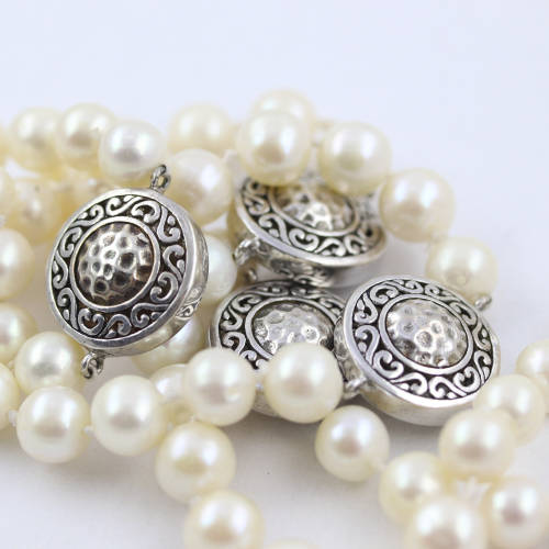 doubleW EXQUISITE HAND-KNOTTED NATURAL PEARL 82cm NECKLACE. HANDCRAFTED STERLING SILVER BEAD DETAIL
