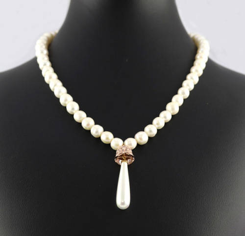 38CM NATURAL BAROQUE PEARL NECKLACE ROSE GOLD-HUED STERLING SILVER