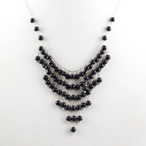 UNUSUAL STERLING SILVER FRINGE NECKLACE WITH A CASCADE OF 4MM ROUND BLACK SPINEL GEMSTONES. 925