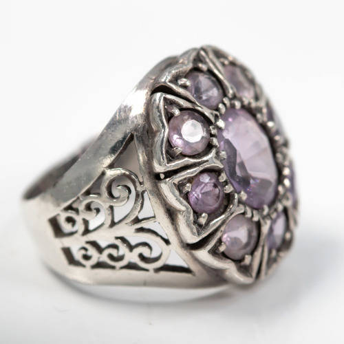 BOLD AMETHYST STERLING SILVER BROAD BAND RING. 925. HEAVY! OPENWORK SHOULDER DETAIL