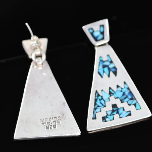 TURQUOISE AND MEXICAN STERLING SILVER EARRINGS WITH INLAY DESIGN. 925