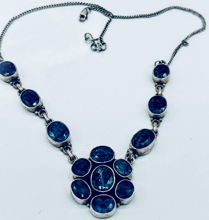 NATURAL ORGANIC EARTH MINED BLUE SAPPHIRE CABOCHON STERLING SILVER NECKLACE INTERESTING INCLUSIONS