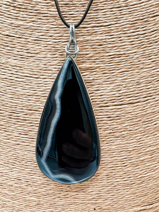 LARGE NATURAL EARTH-MINED BLACK AGATE PENDANT IN STERLING SILVER ON THONG