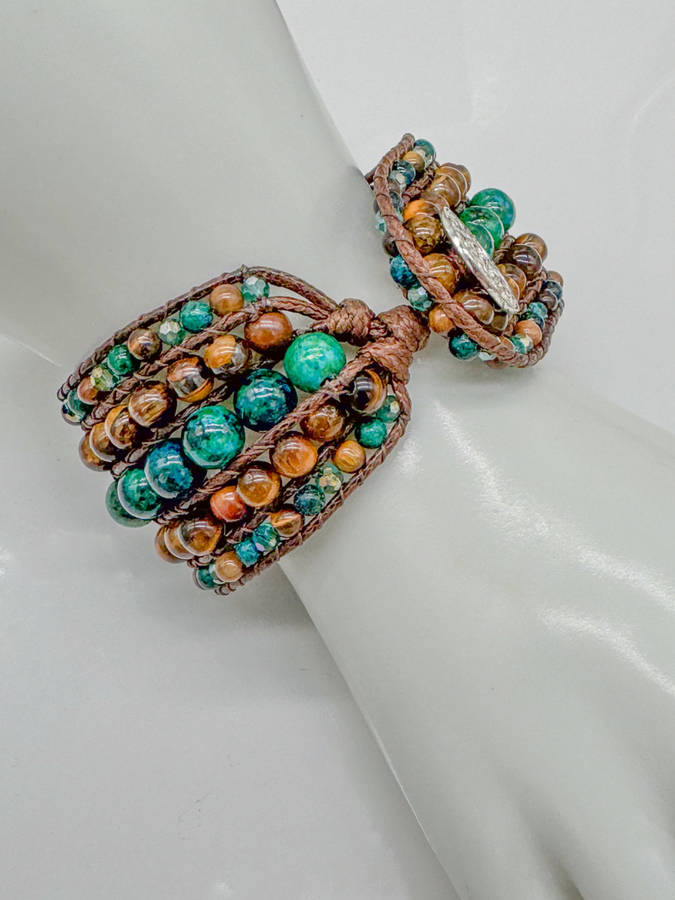 HANDCRAFTED - UNUSUAL TIGERS EYE AND TURQUOISE BEAD BRACELET