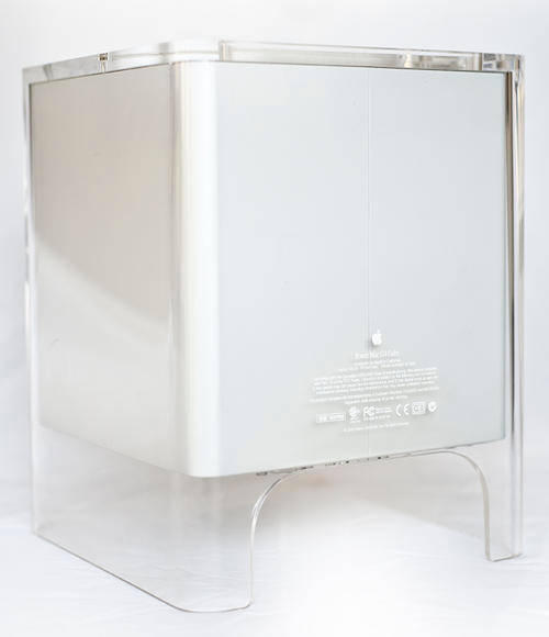 Apple G4 cube back