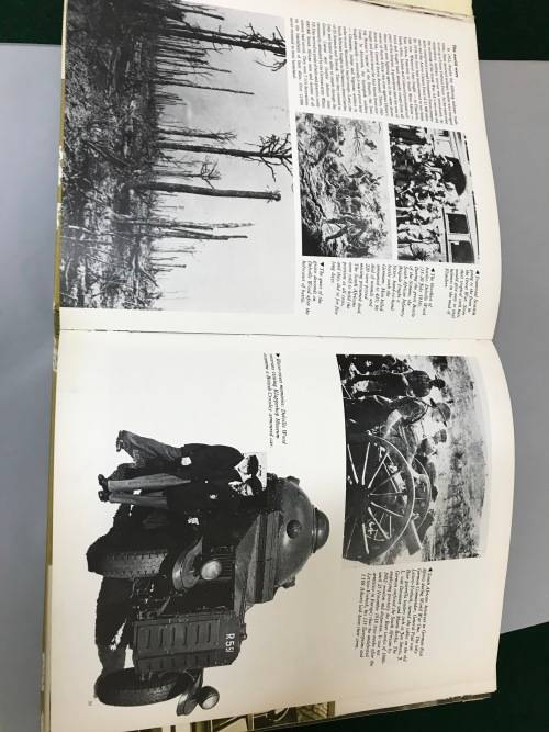 AFRICAS SUPER POWER  PAUL L MOORCRAFT  1981