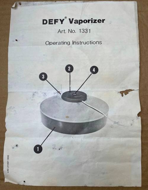 LARGE VINTAGE DEFY HUMIDIFIER