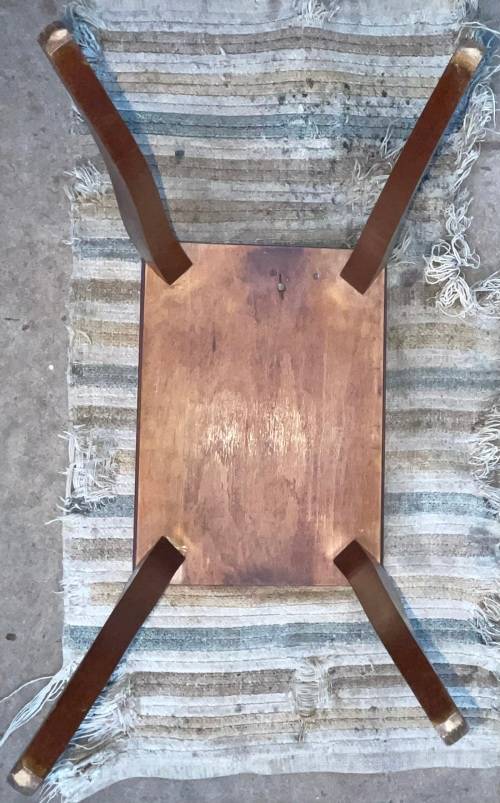INLAID MUSICAL JEWELRY BOX.