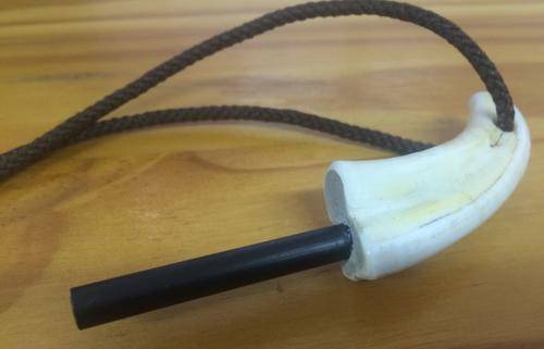 WARTHOG TOOTH FERROCERIUM ROD "Fire Steel"