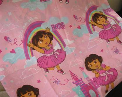 Dora the Explorer Toddler Bed Comforter