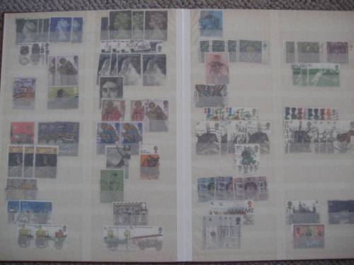 STOCKBOOK LIGHTHOUSE 16 PAGE (NO2) INCL STAMPS SEE BELOW
