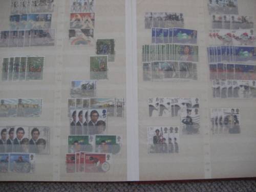 STOCKBOOK LIGHTHOUSE 16 PAGE (NO2) INCL STAMPS SEE BELOW
