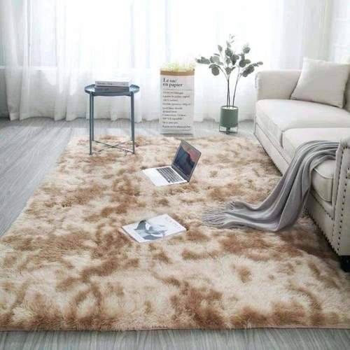 Fluffy carpet