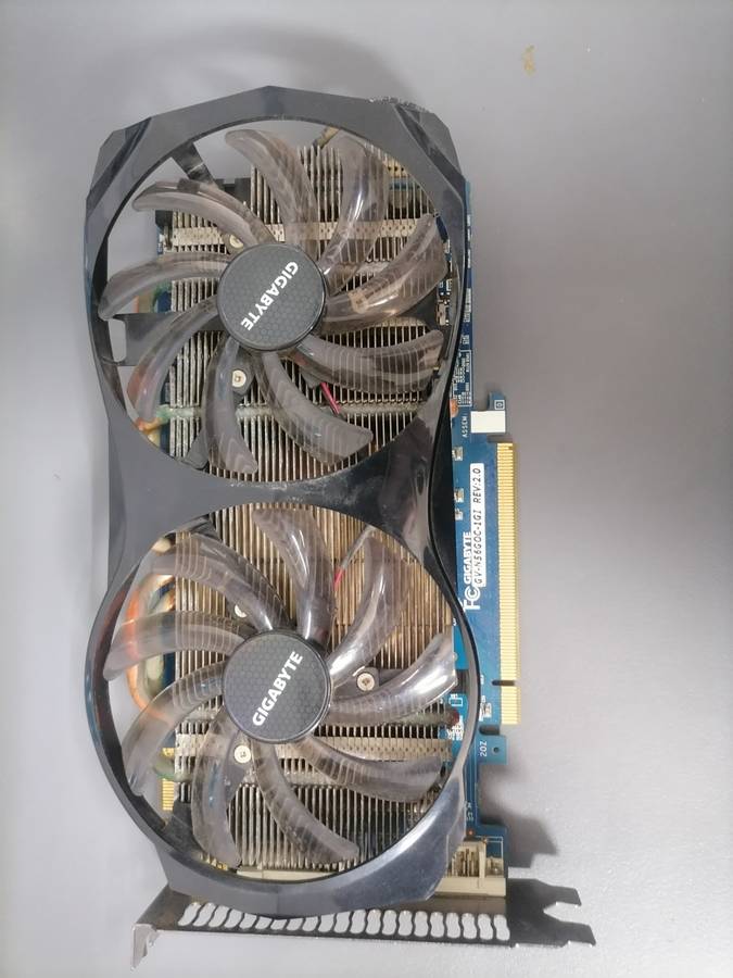Gigabyte gtx 560OC 1GB grafics card