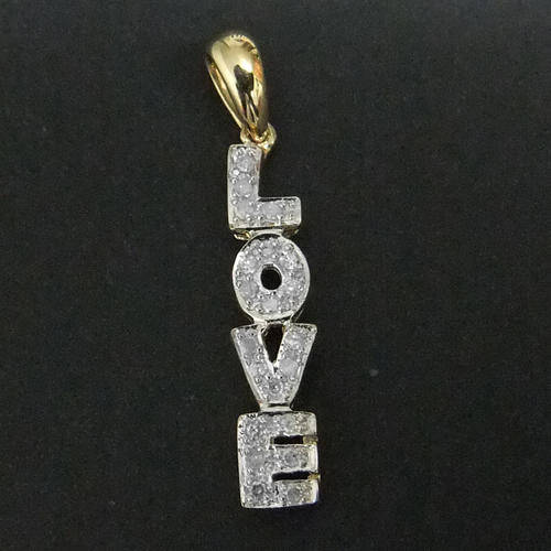 100% REAL, SOLID 10KT YELLOW GOLD NATURAL DIAMONDS PENDANT
