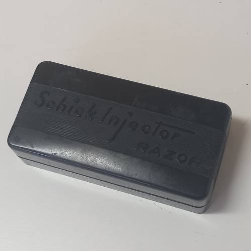 VINTAGE 1937 SCHICK INJECTOR RAZOR IN ORIGINAL CASE
