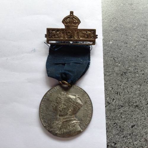 BLOEMFONTEIN ISSUE OF THE 1911 CORONATION OF KING GEORGE V AND QUEEN MARY. WITH 1911 BAR AND RIBBON.