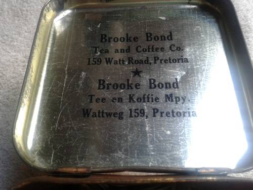 Historical 1910 /1960 UNION OF SA. TIN WITH 100 RANDOM WORLD COINS.BID 1 TAKING 100.DESC.