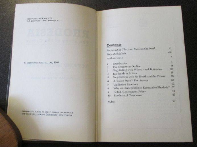 Rhodesia The Story of the Crisis - The Minister of Justice - full Rhodesian Case. Lardne-Burke
